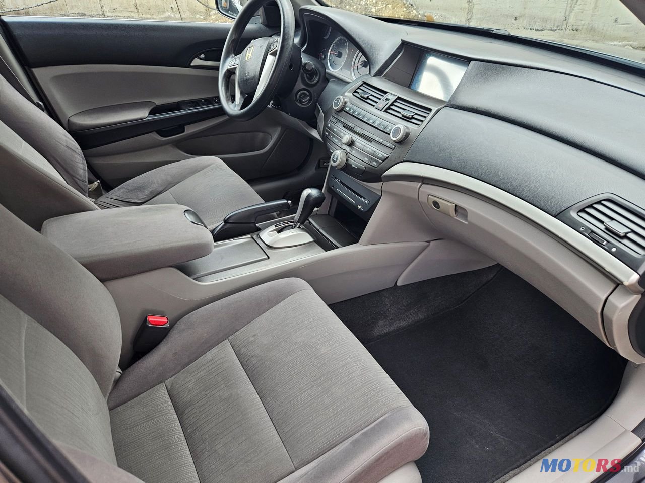 2011' Honda Accord photo #6