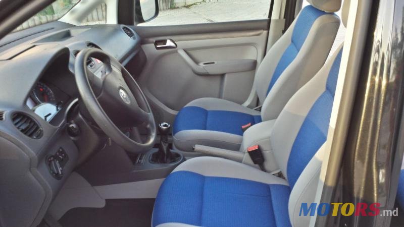 2007' Volkswagen Caddy photo #6