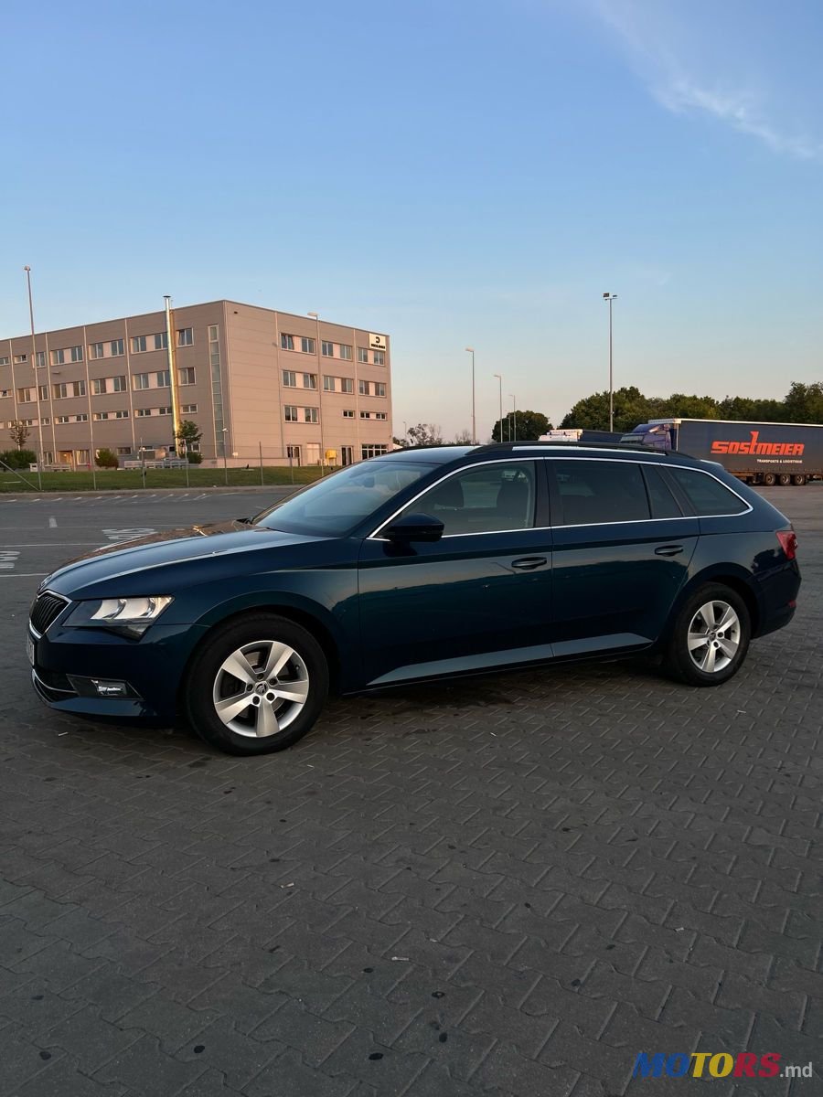 2017' Skoda Superb photo #2