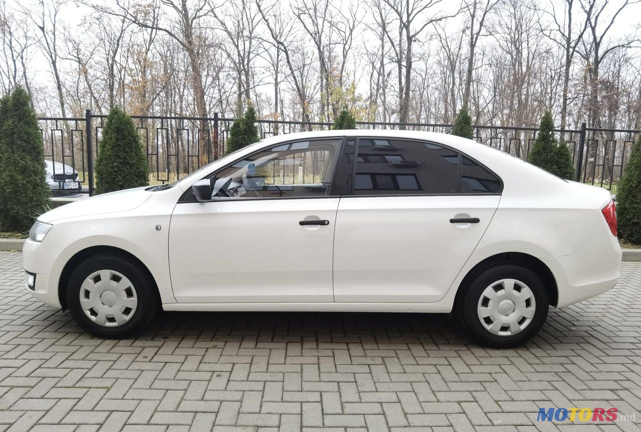 2013' Skoda Rapid photo #2