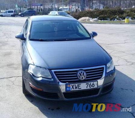 2006' Volkswagen Passat photo #3