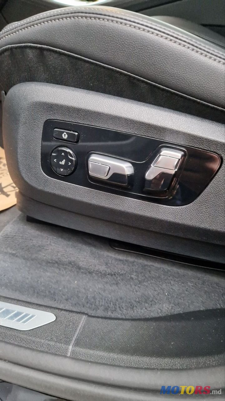 2019' BMW X5 photo #6