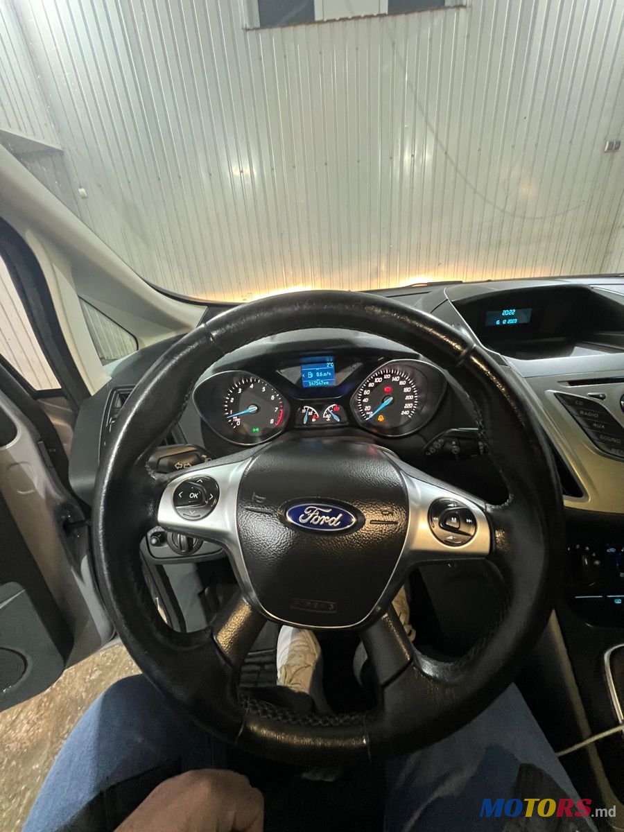 2012' Ford C-MAX photo #1