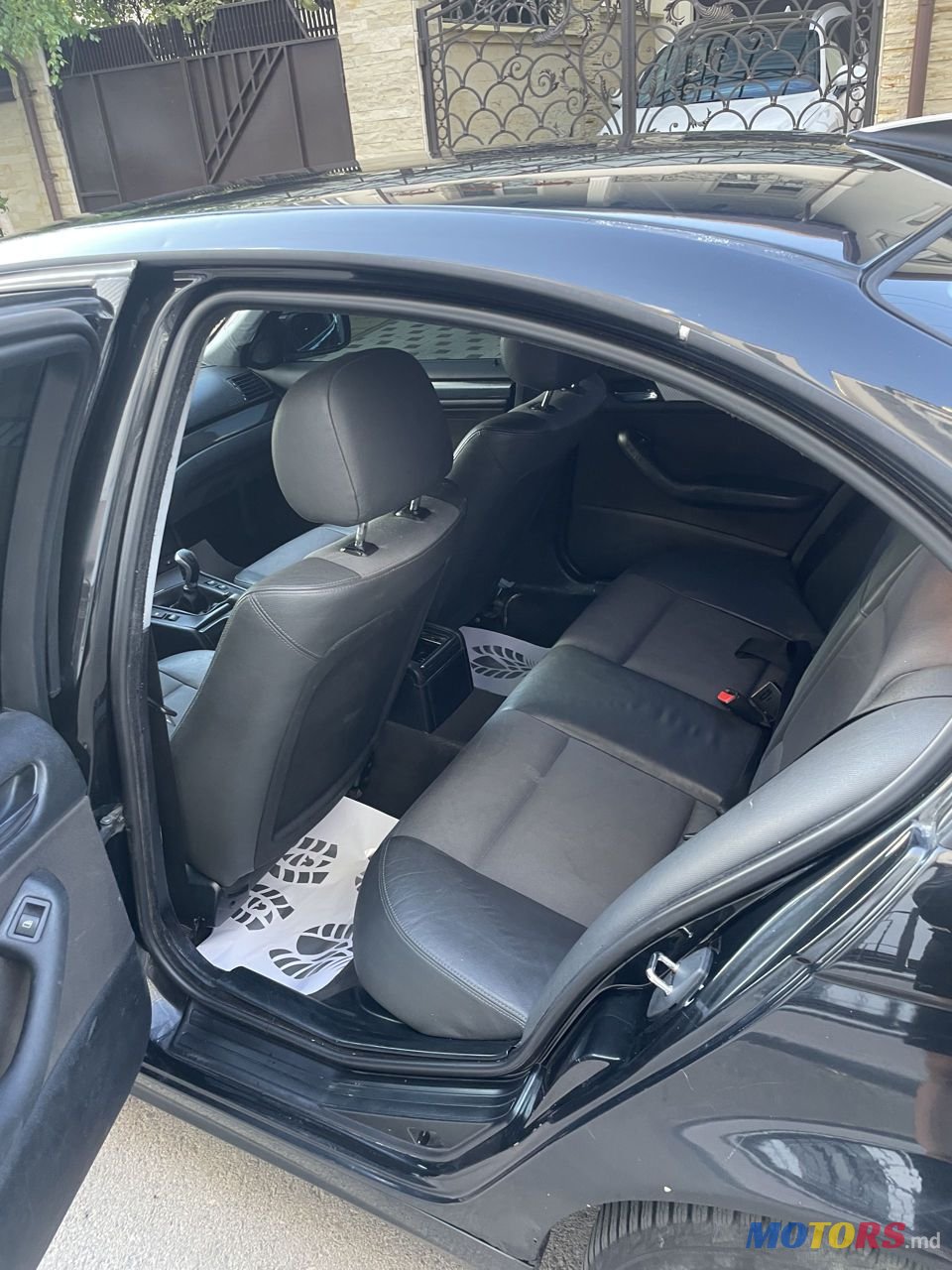 2003' BMW 3 Series photo #6