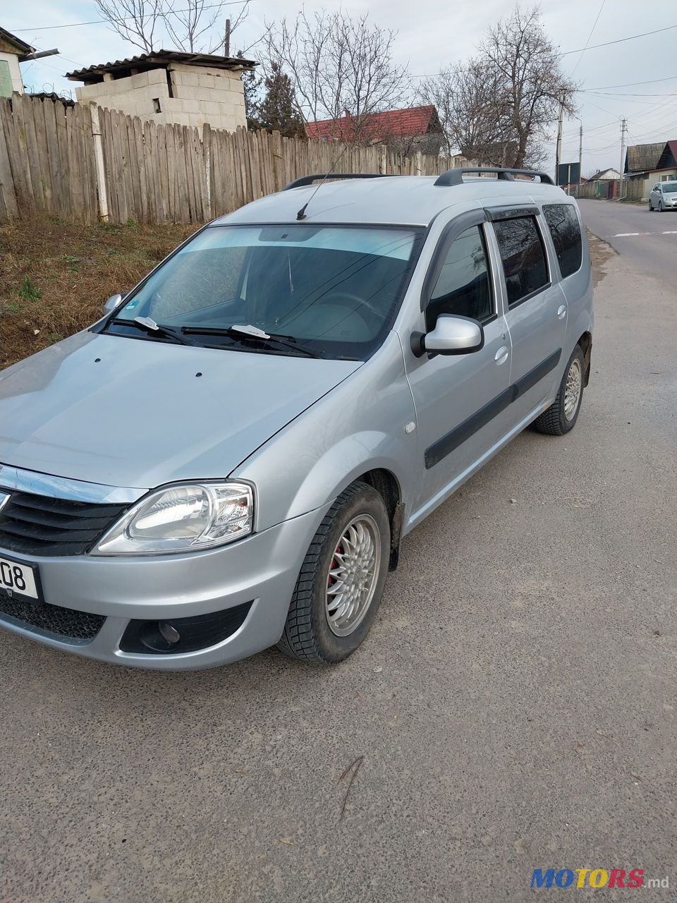 2009' Dacia Logan photo #1