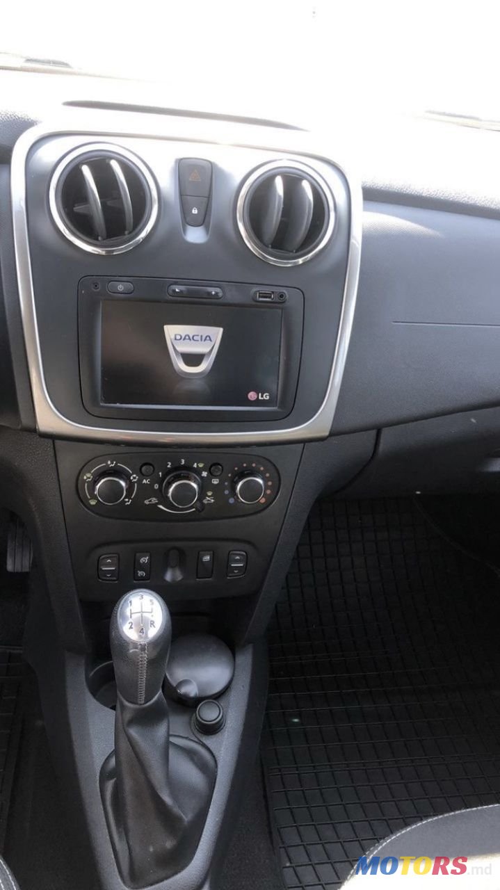 2014' Dacia Logan Mcv photo #5