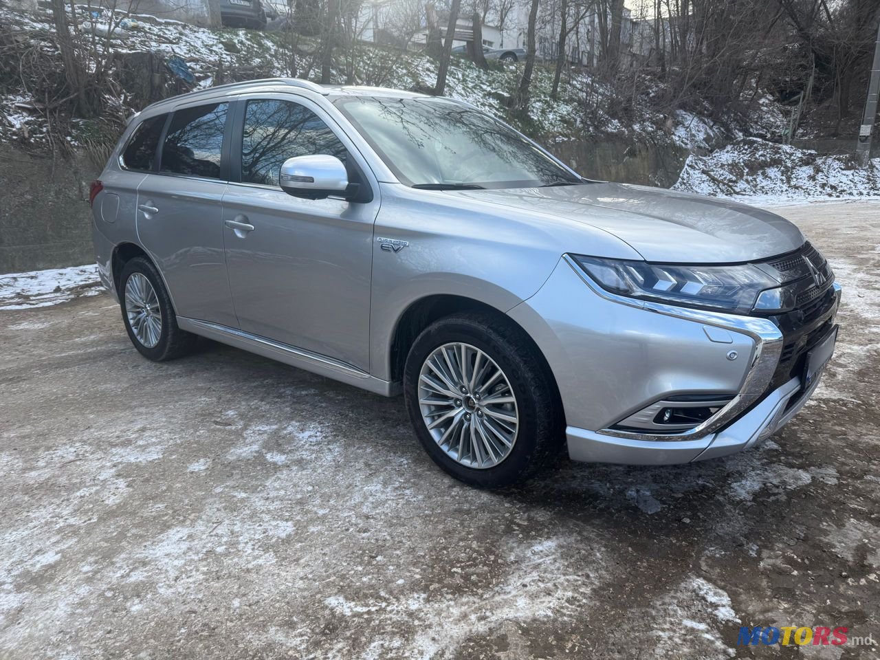 2018' Mitsubishi Outlander photo #3