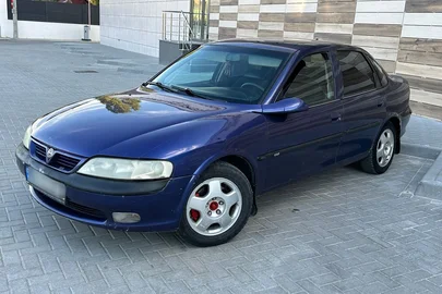 1998' Opel Vectra