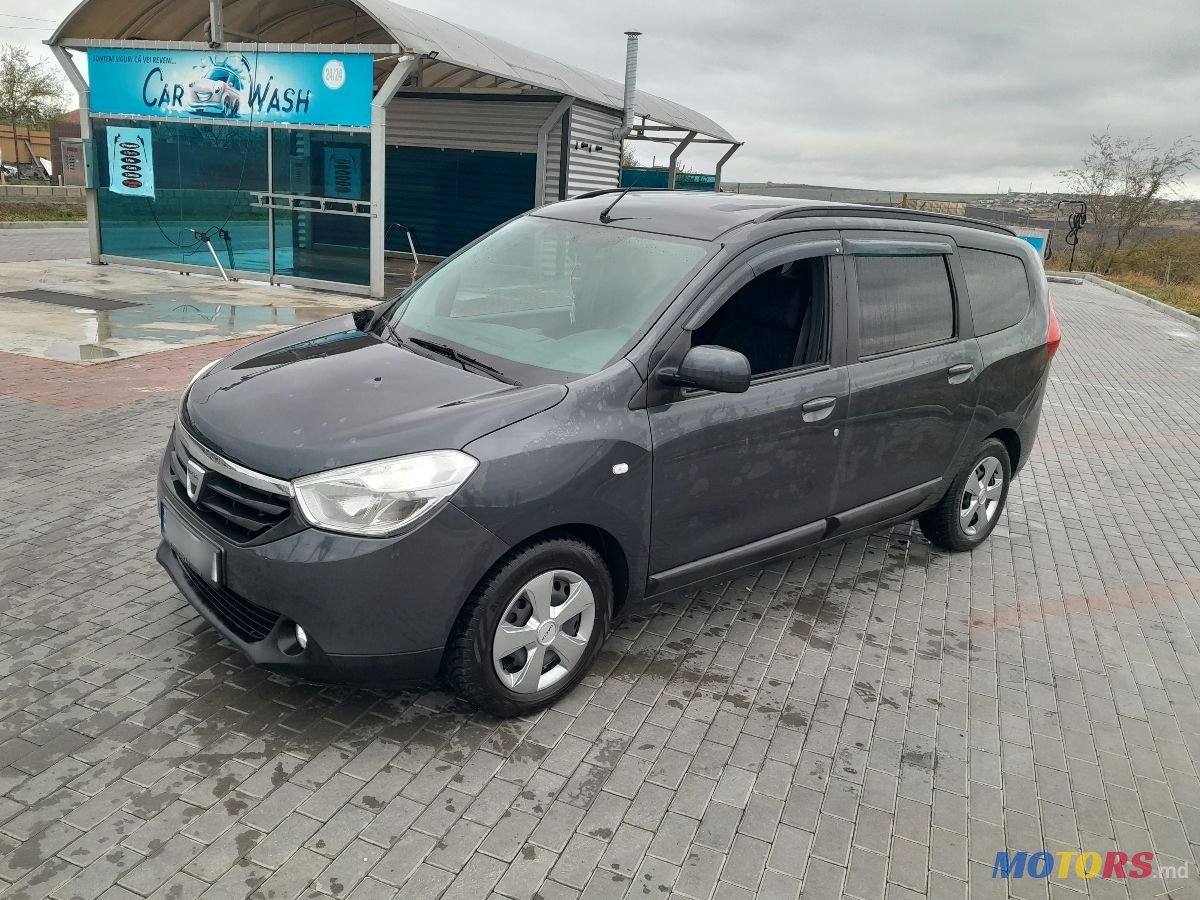 2012' Dacia Lodgy photo #1