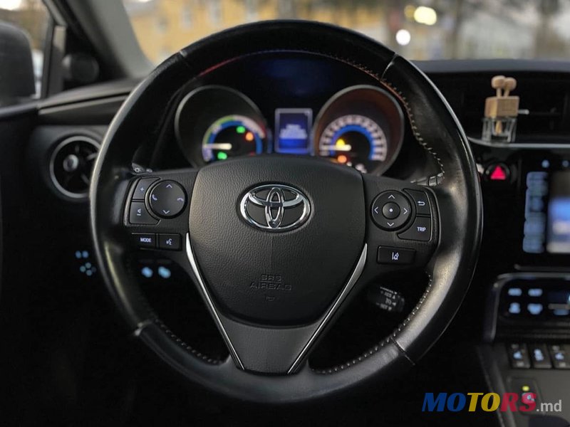 2016' Toyota Auris photo #5