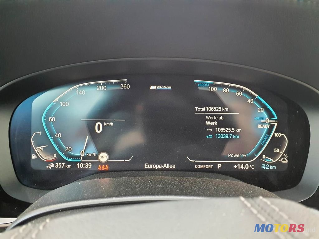 2019' BMW 5 Series photo #5