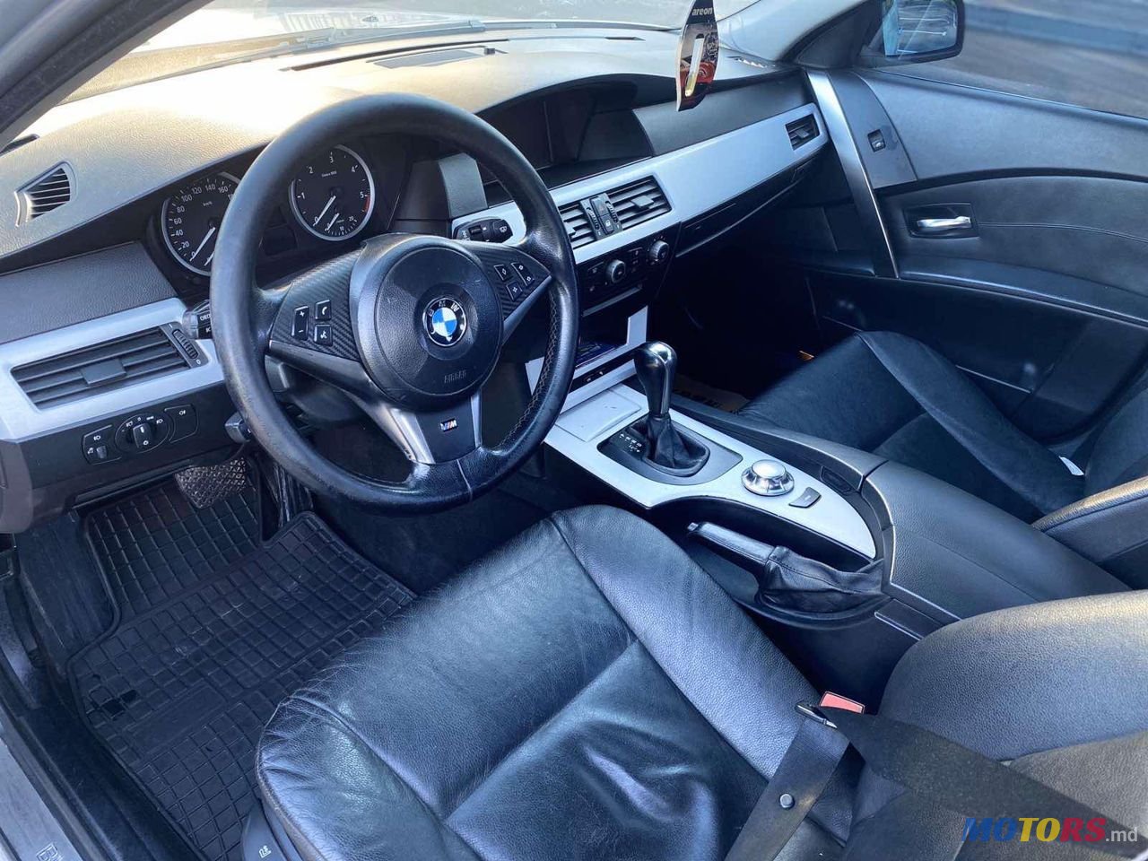 2004' BMW 5 Series photo #6