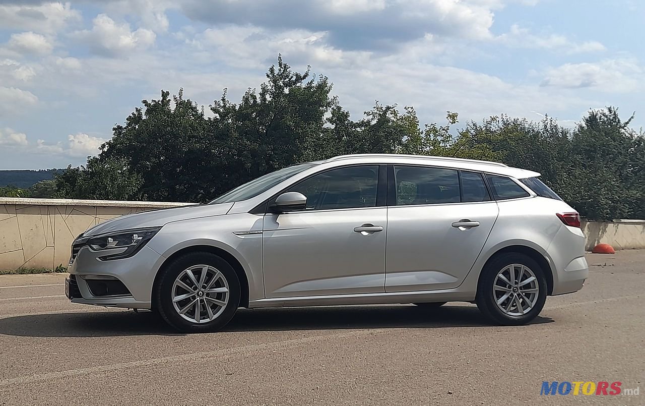 2018' Renault Megane photo #5