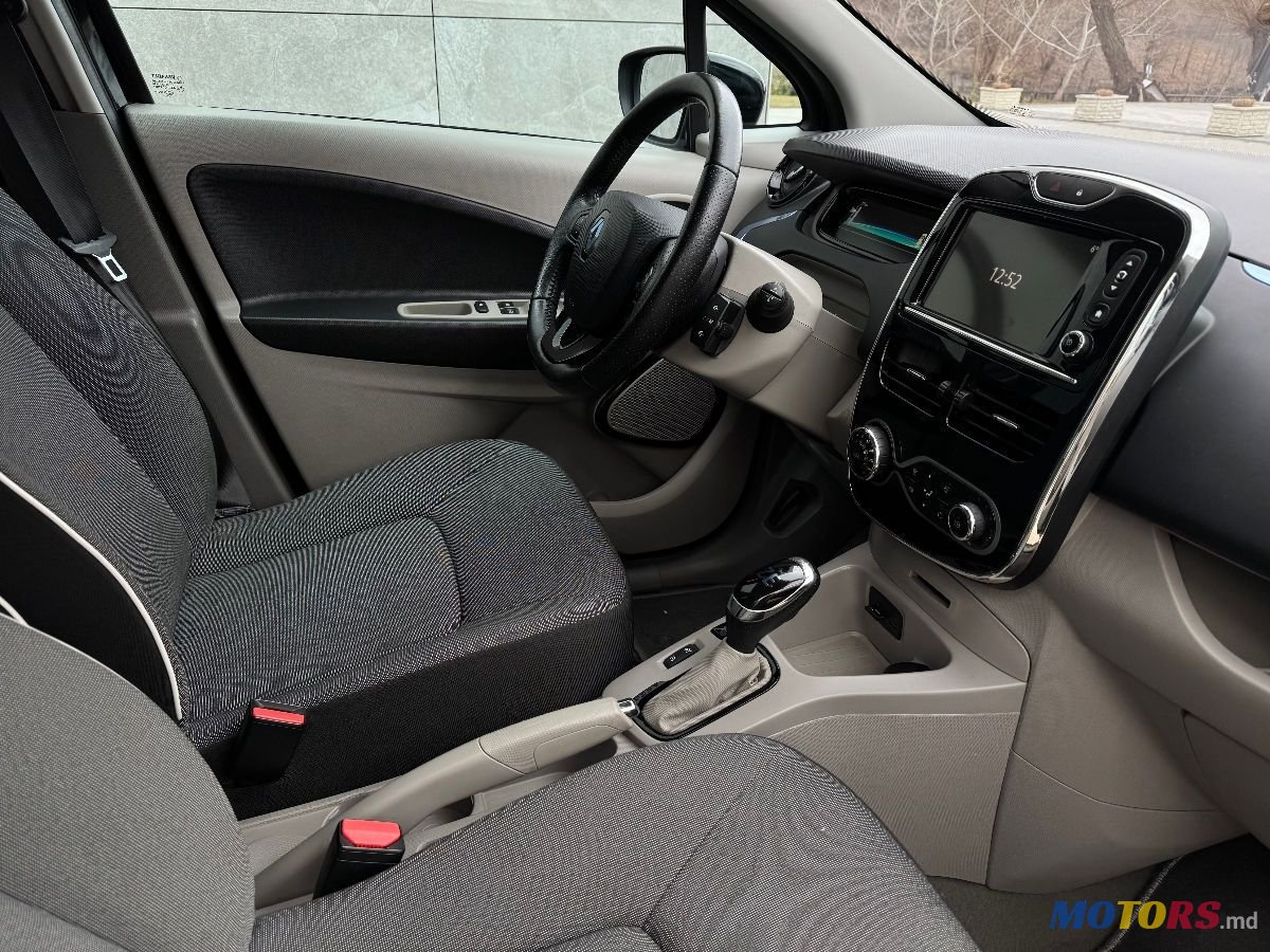 2013' Renault Zoe photo #4