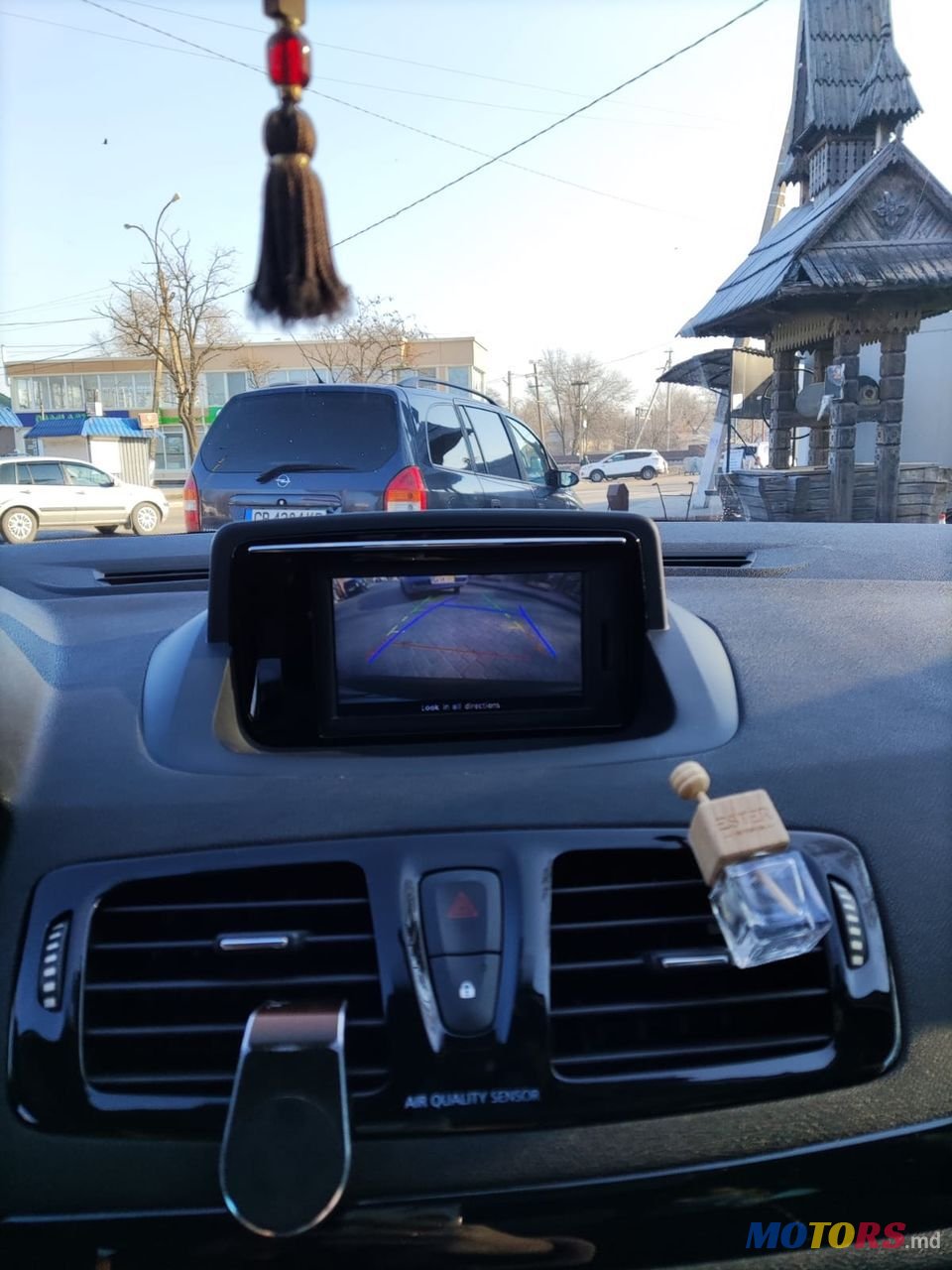 2012' Renault Megane photo #6