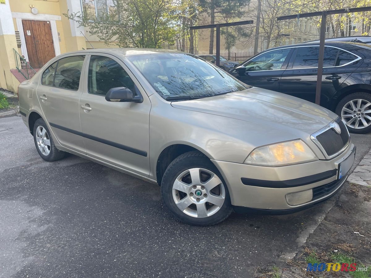 2005' Skoda Octavia photo #1