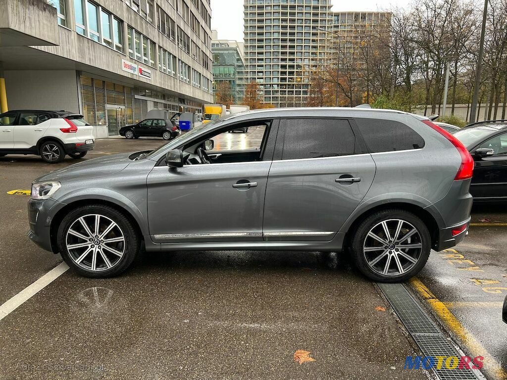 2016' Volvo XC60 photo #6