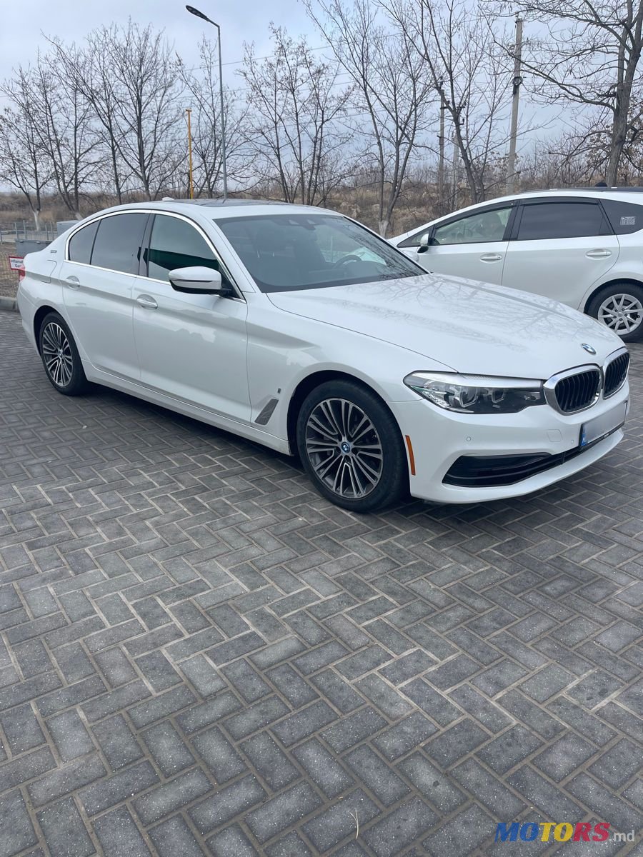 2018' BMW 5 Series photo #4