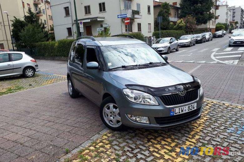 2010' Skoda Roomster photo #2