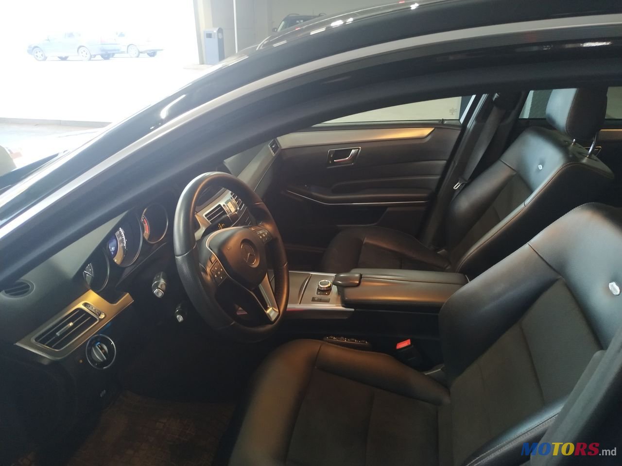 2015' Mercedes-Benz E Класс photo #6