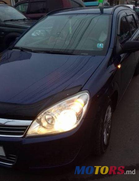 2008' Opel Astra photo #1