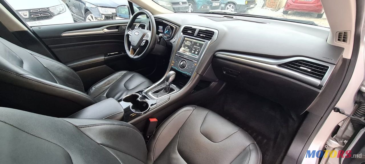 2014' Ford Fusion photo #3