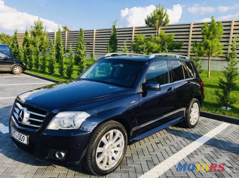 2009' Mercedes-Benz Glk photo #2