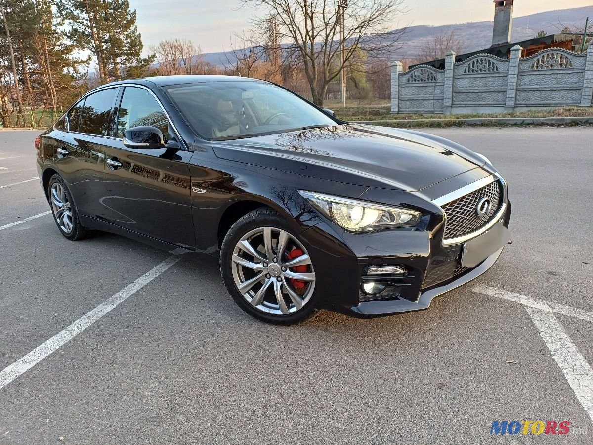 2016' Infiniti Q Series photo #6