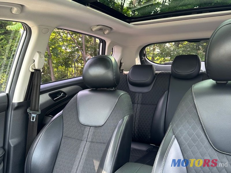 2021' Baic X3 photo #4