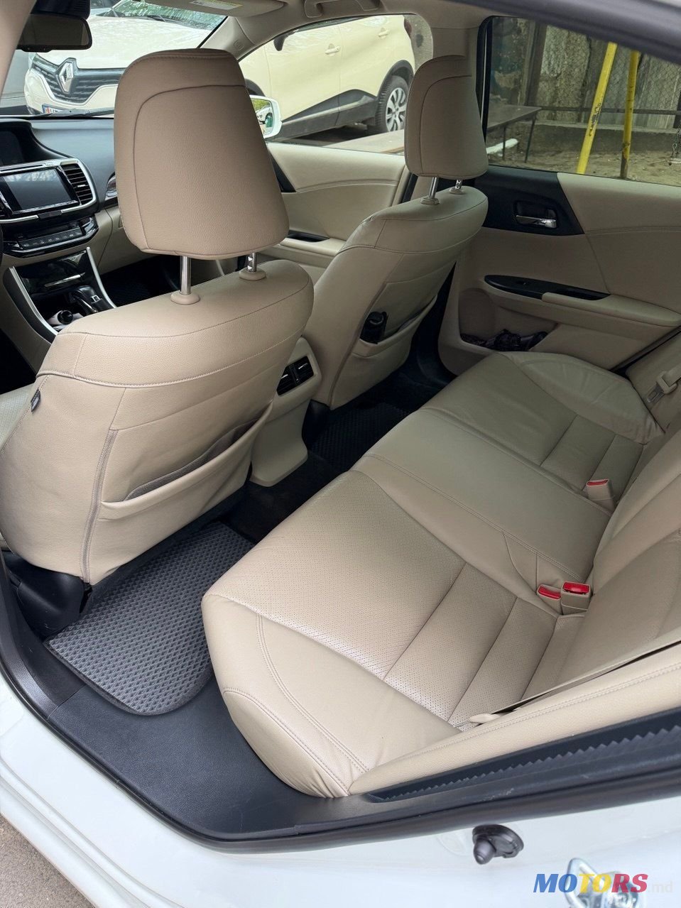2017' Honda Accord photo #6