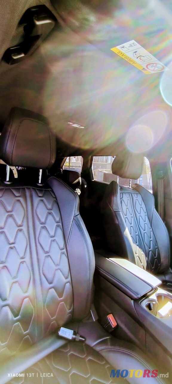 2020' Peugeot 5008 photo #2