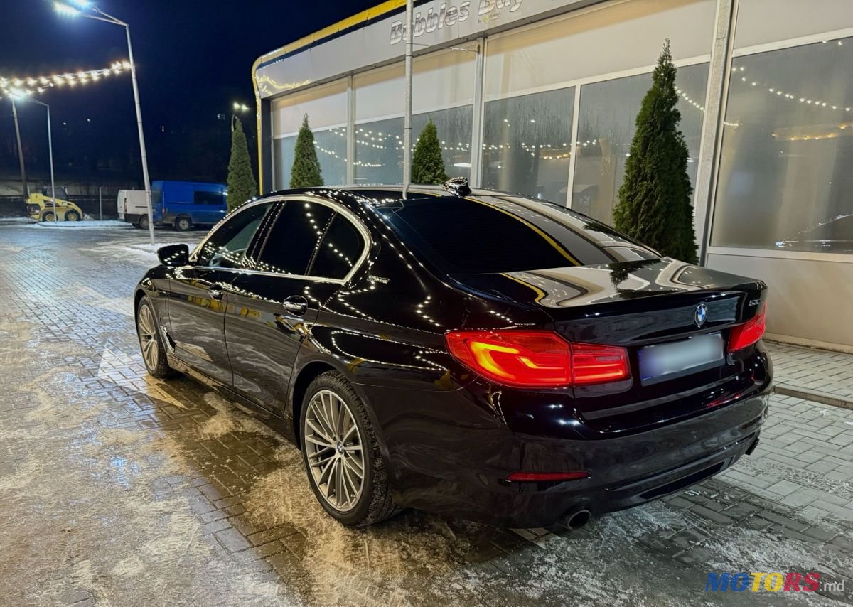 2018' BMW 5 Series photo #4