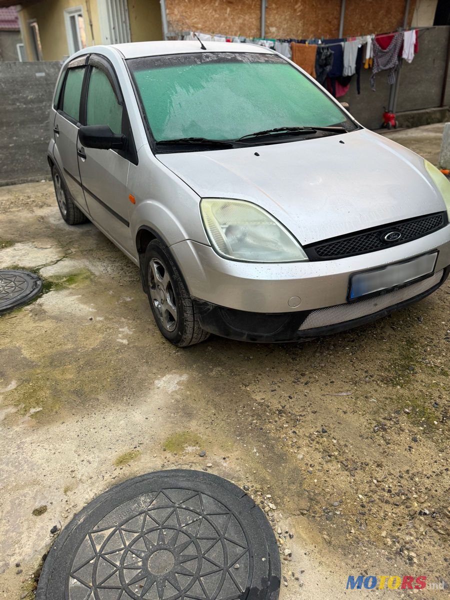 2004' Ford Fiesta photo #2