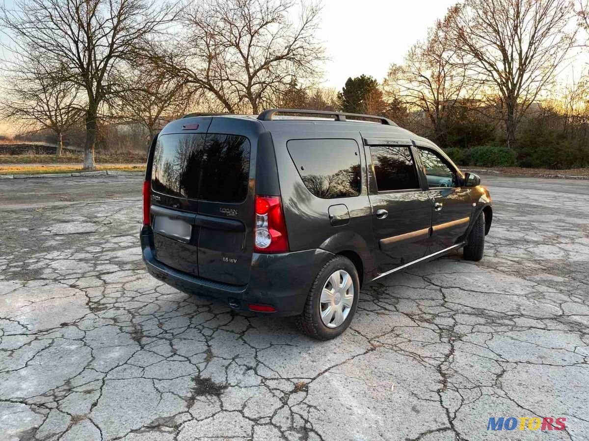 2009' Dacia Logan photo #3