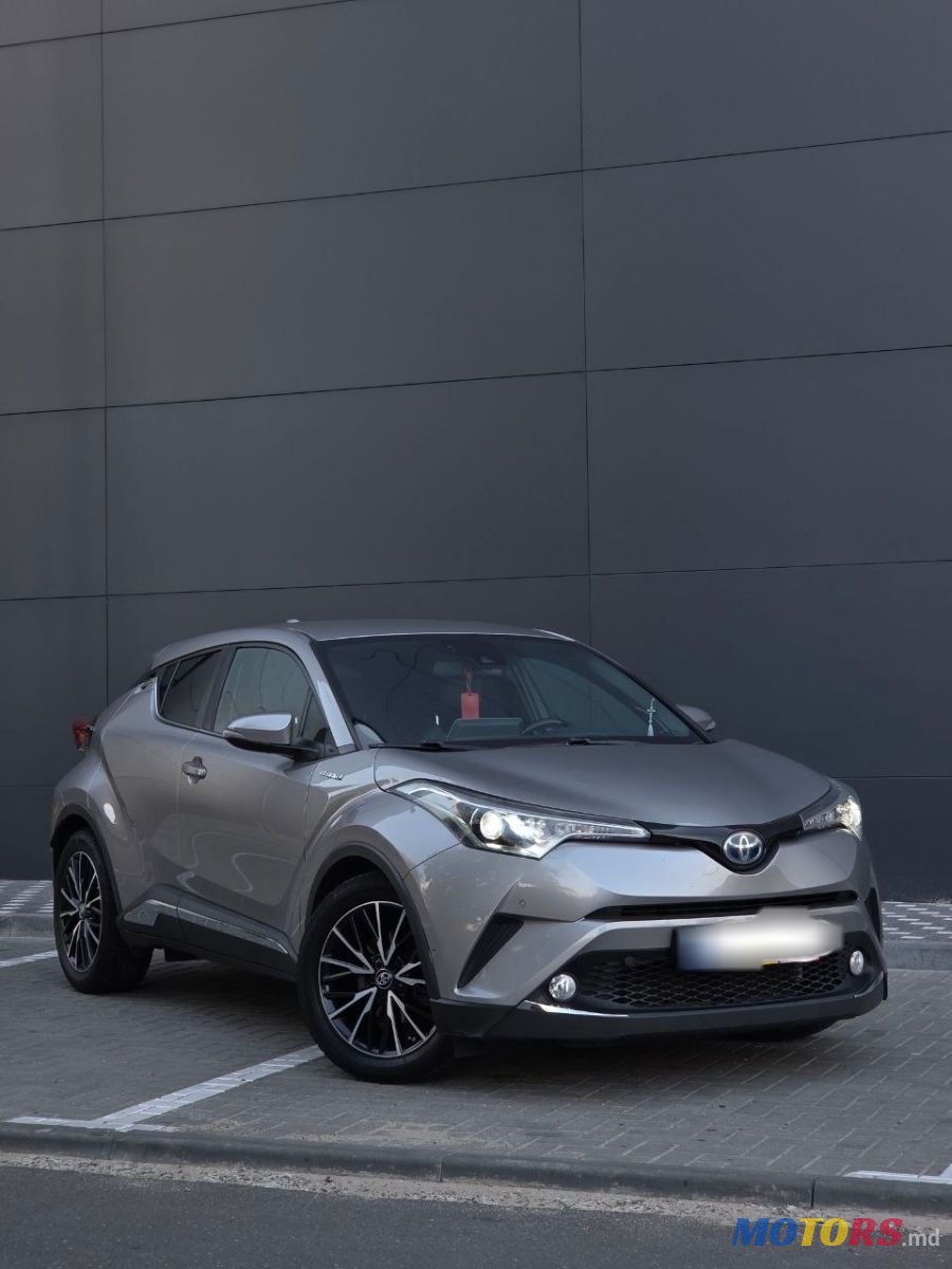 2016' Toyota C-HR photo #1