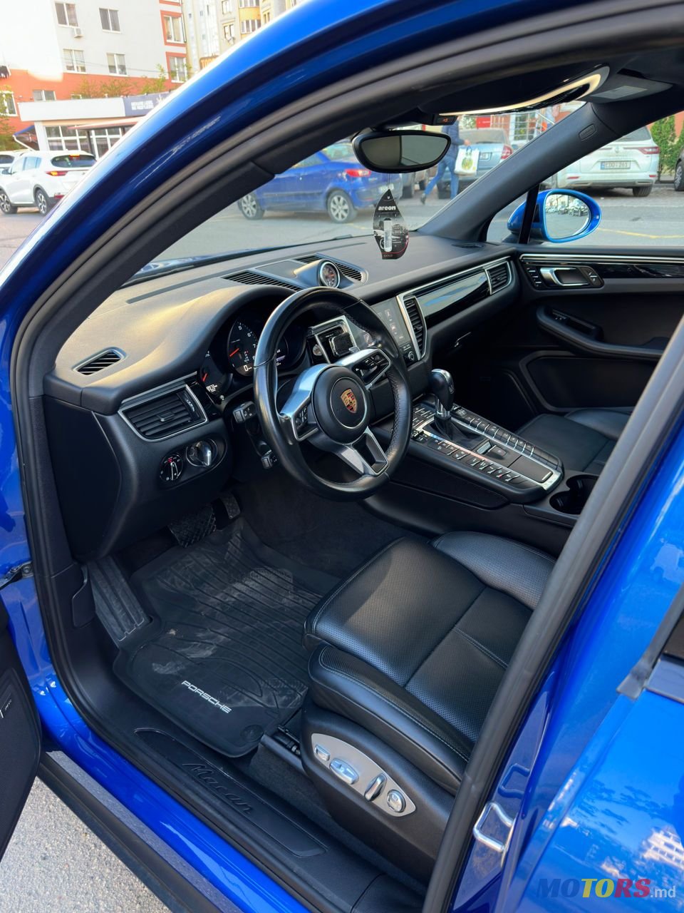 2018' Porsche Macan photo #6