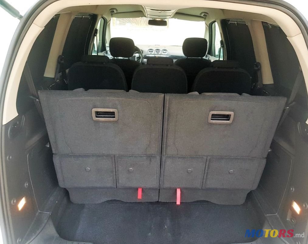 2010' Ford Galaxy photo #4