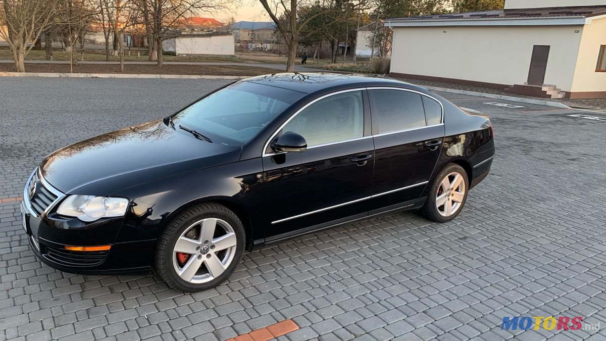 2006' Volkswagen Passat photo #2