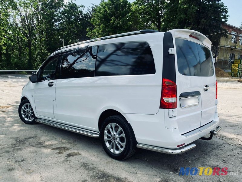 2017' Mercedes-Benz Vito photo #6