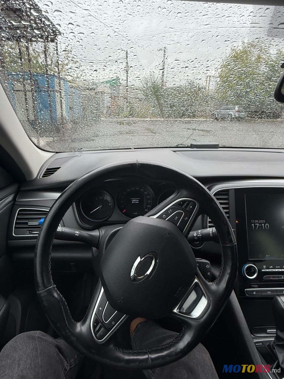 2017' Renault Talisman photo #2