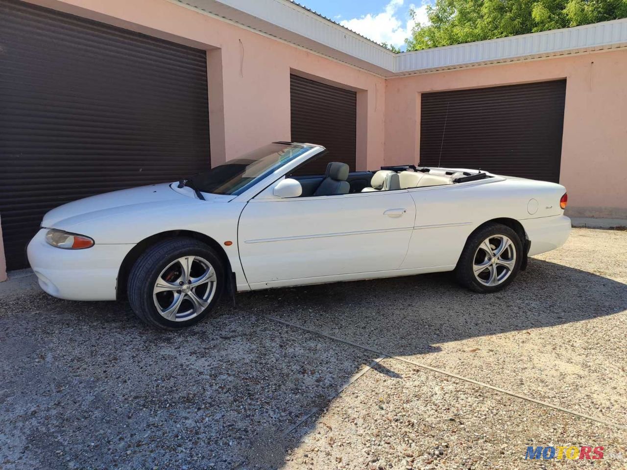 1997' Chrysler Sebring photo #1