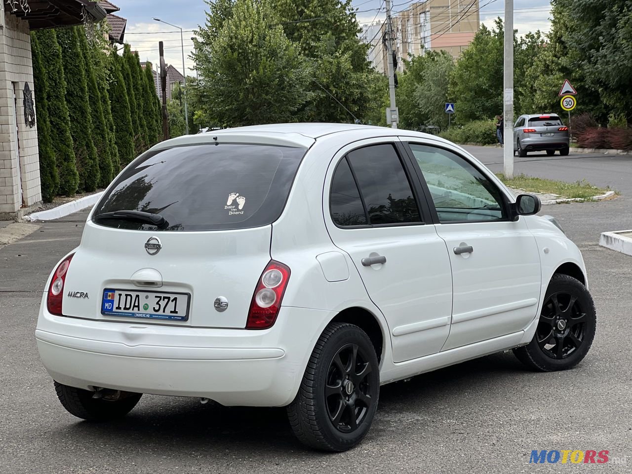 2009' Nissan Micra photo #6