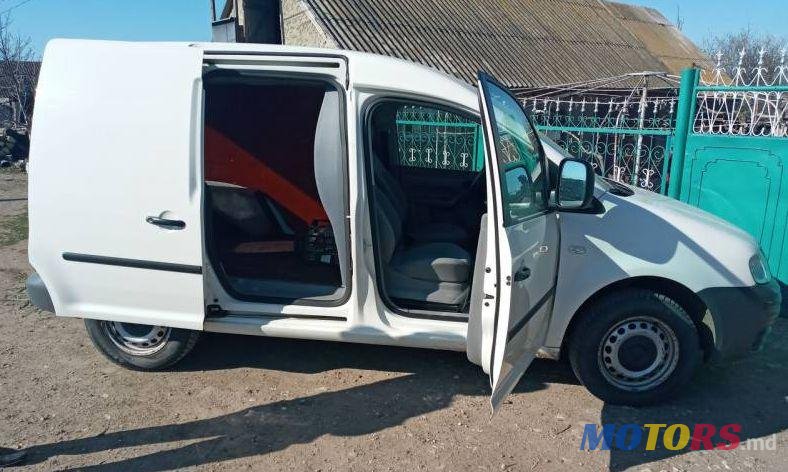 2005' Volkswagen Caddy photo #2