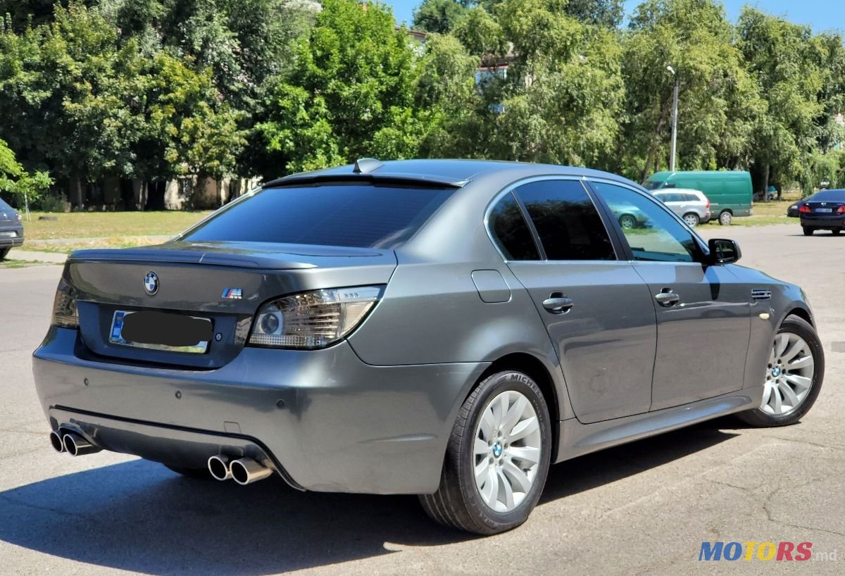 2006' BMW 5 Series photo #2