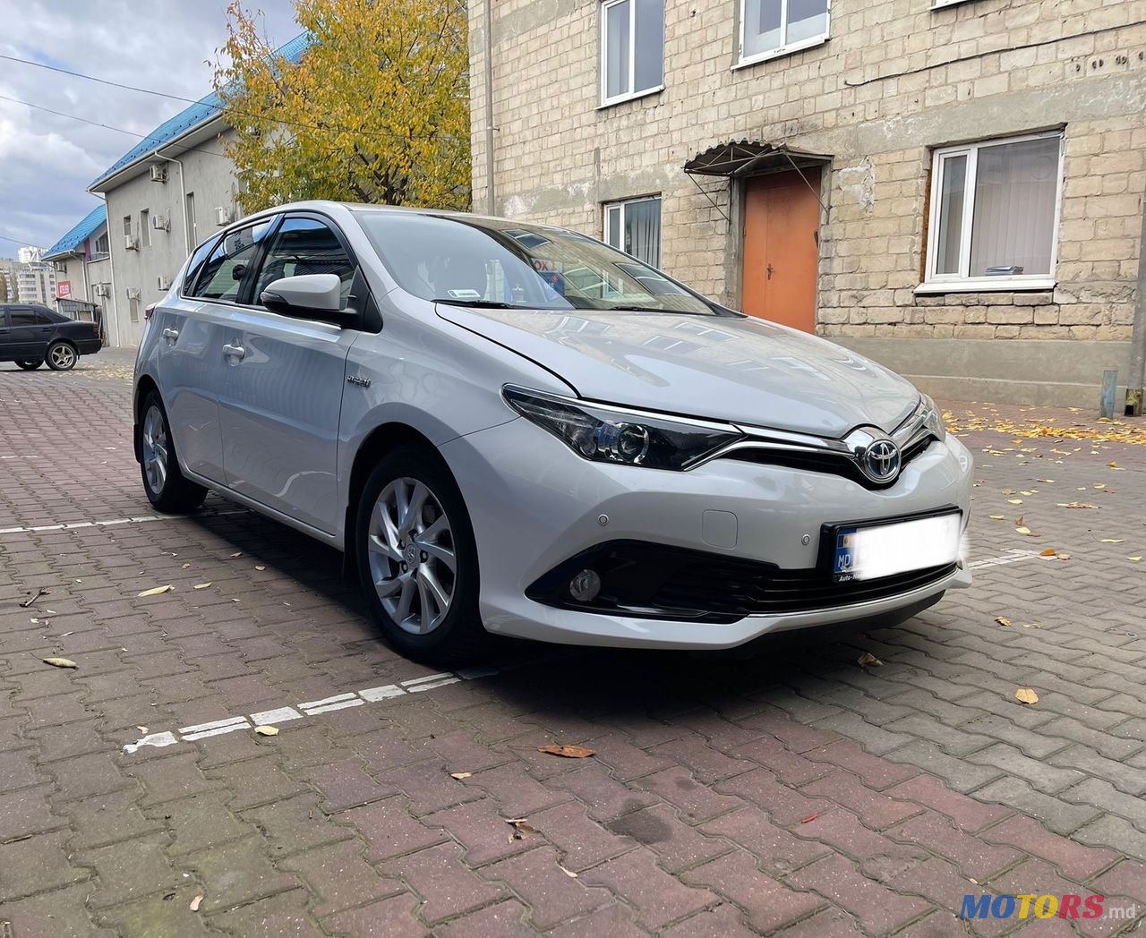 2016' Toyota Auris photo #5