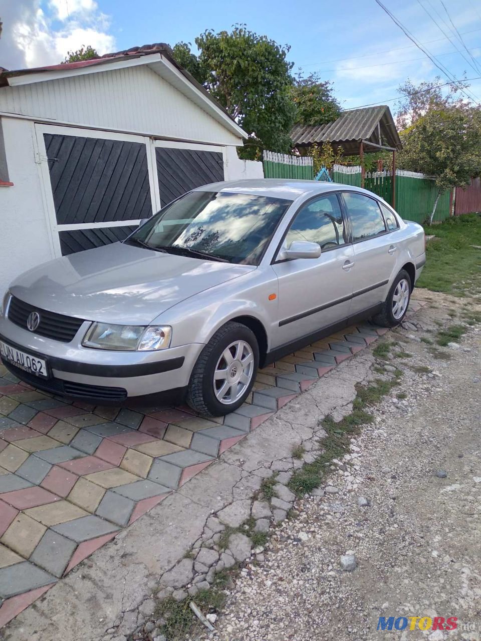 1999' Volkswagen Passat photo #1