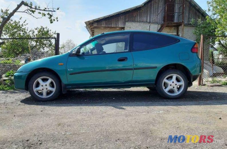 1996' Mazda 323 photo #1