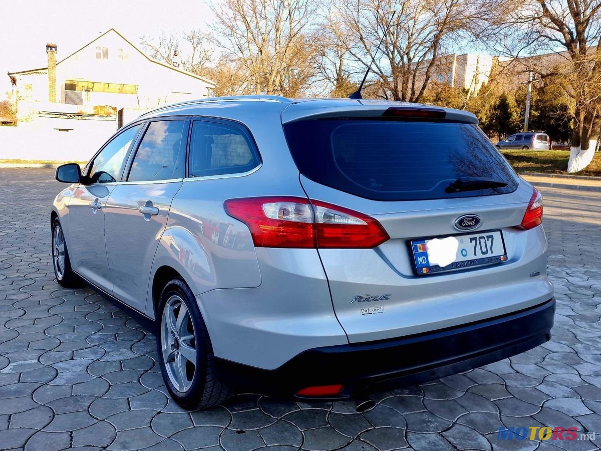 2013' Ford Focus photo #4