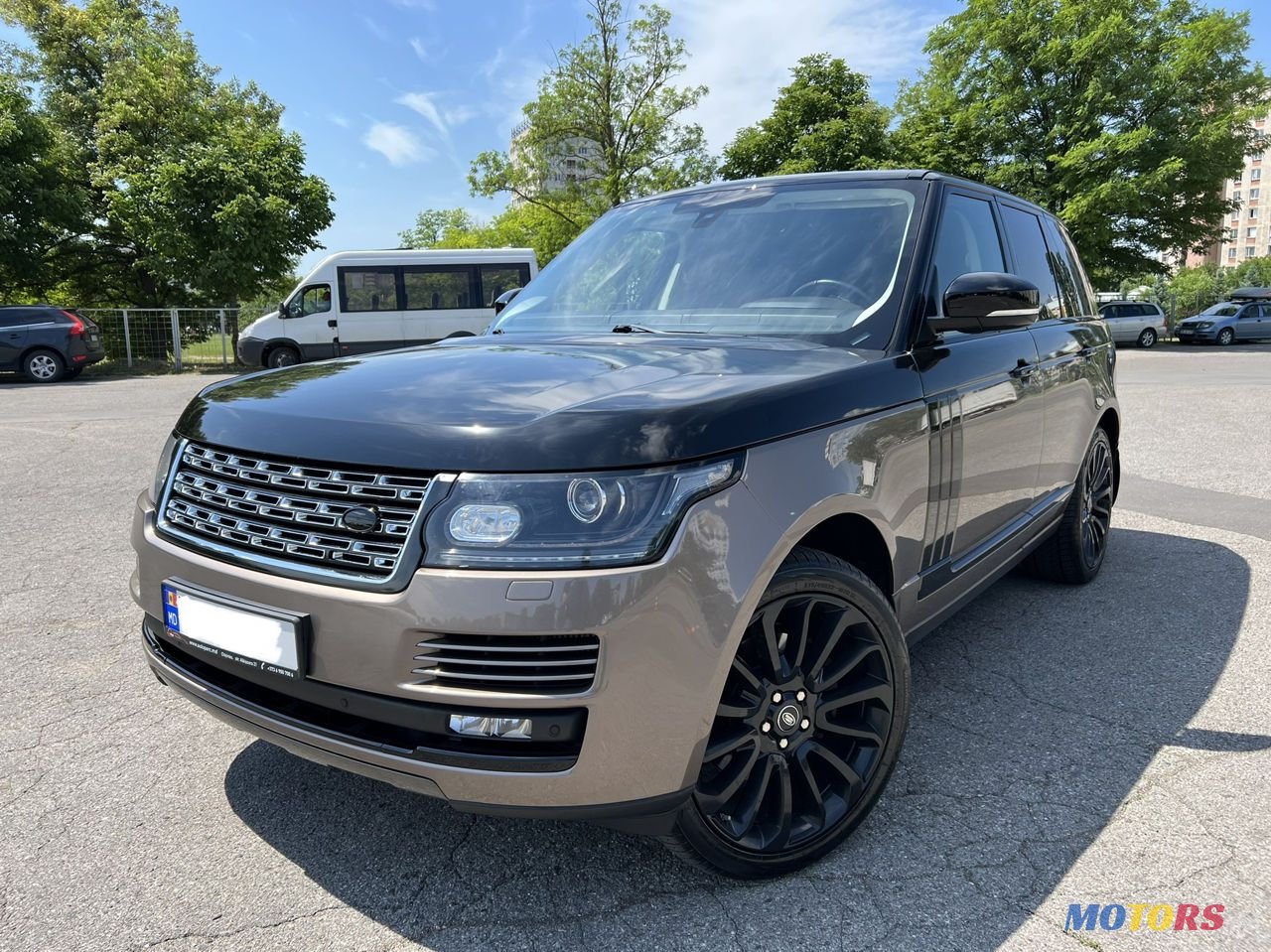 2014' Land Rover Range Rover photo #1