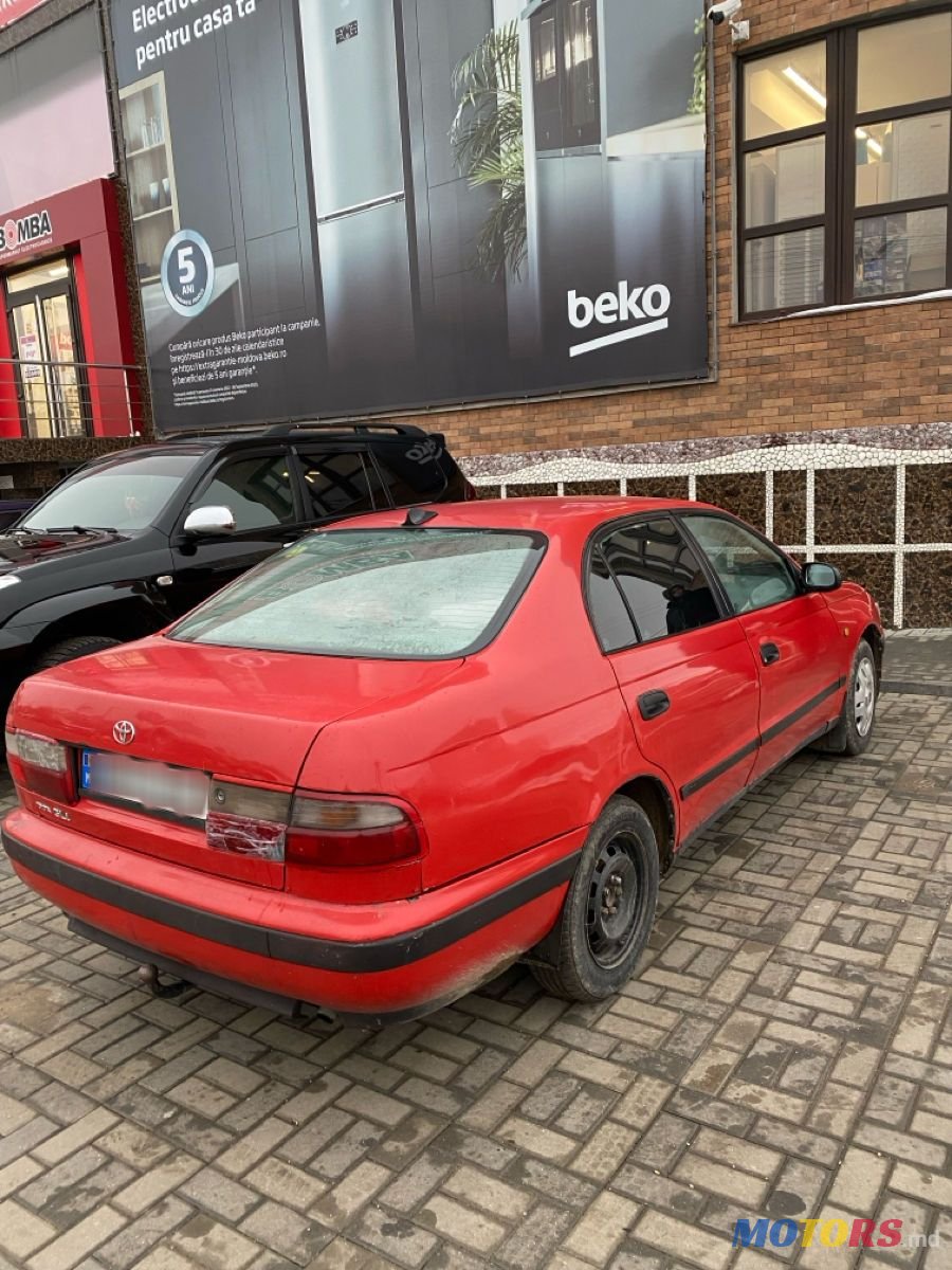 1992' Toyota Carina photo #3